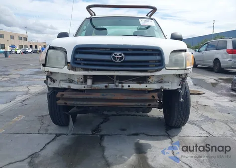 2002 Toyota Tundra z USA, uszkodzony, nr VIN 5TBJN32172S330160